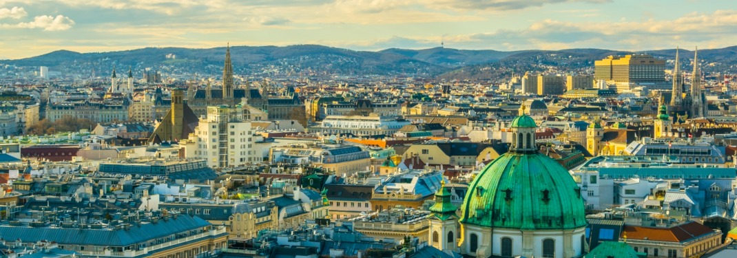 Panoramablick über Wien im Sommer